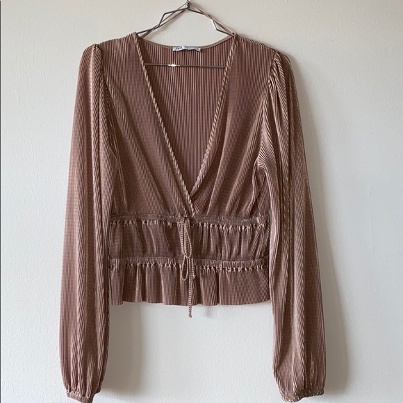 Zara Pleated Long Sleeve Ribbed Beige Top - Picture 4 of 5